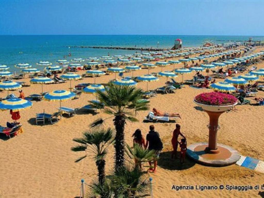 Lignano Riviera With Fireplace & Air Conditioning リニャーノ・サッビアドーロ エクステリア 写真